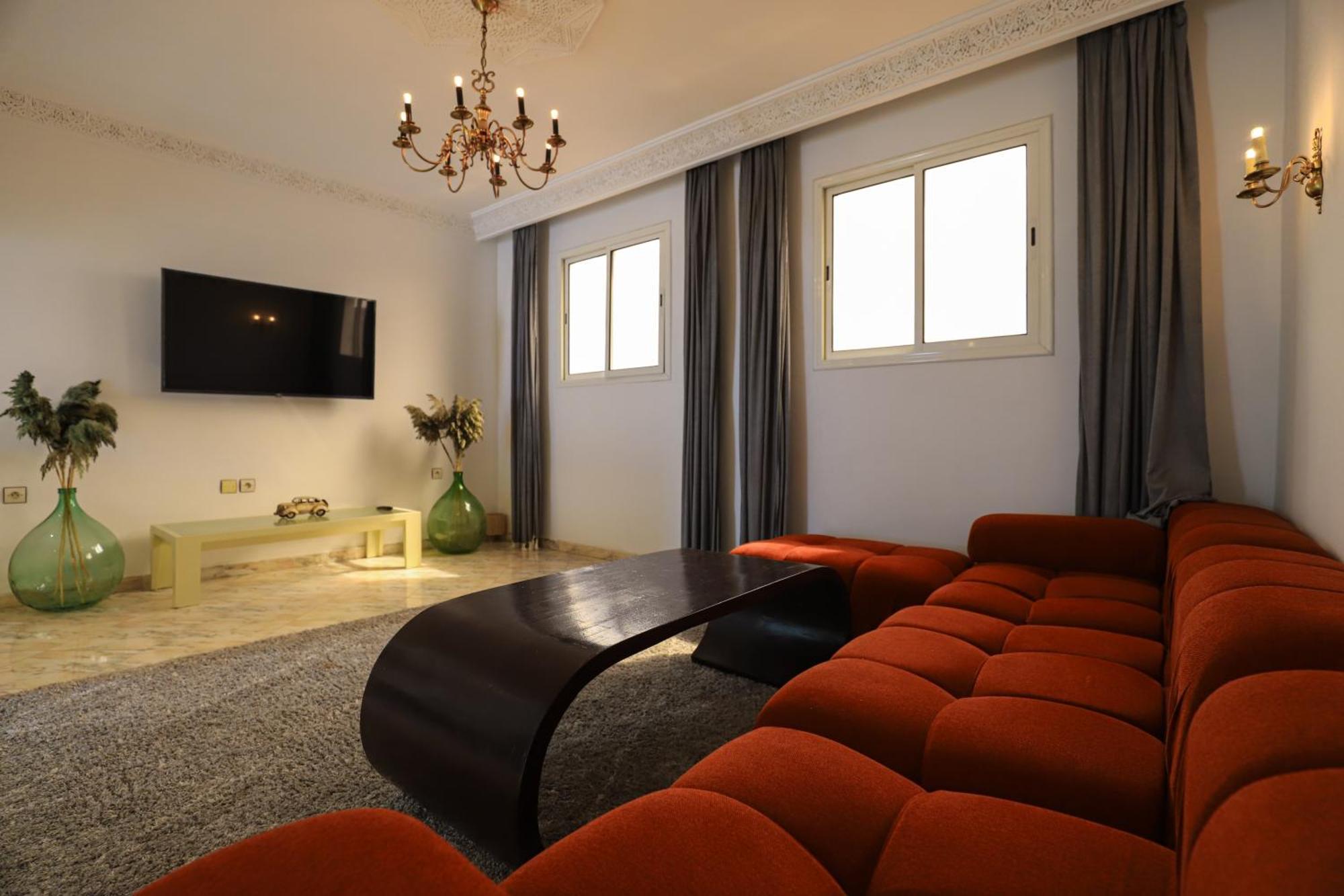 Mogaluxe Apartment